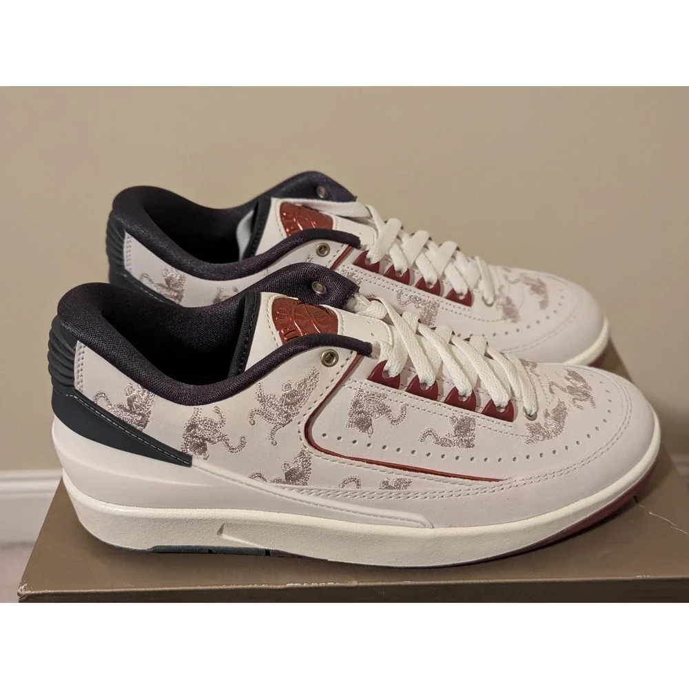 Nike Jordan‎ 2 Retro Low Year of the Dragon Women 10
